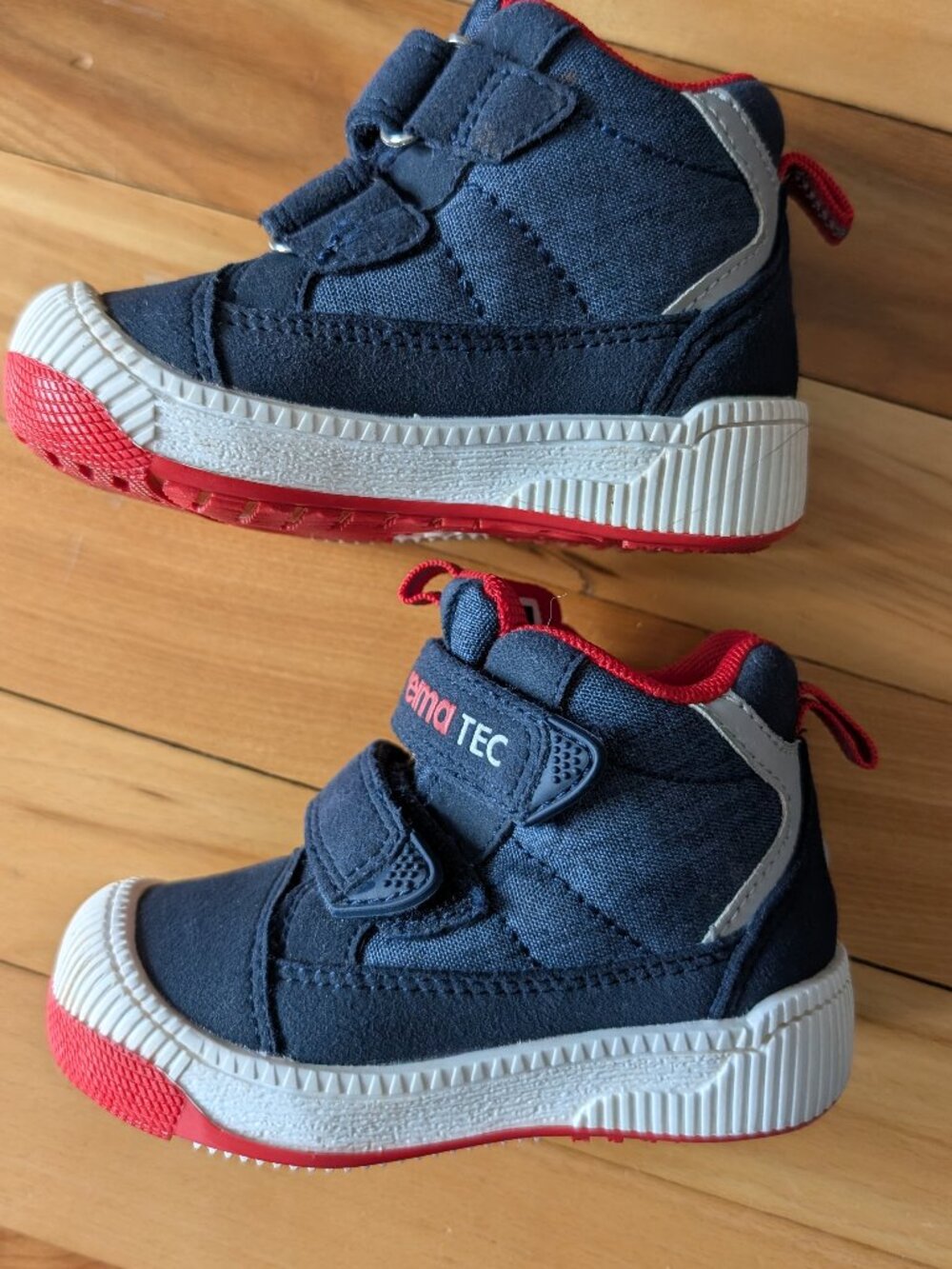 Reima waterproof sneakers